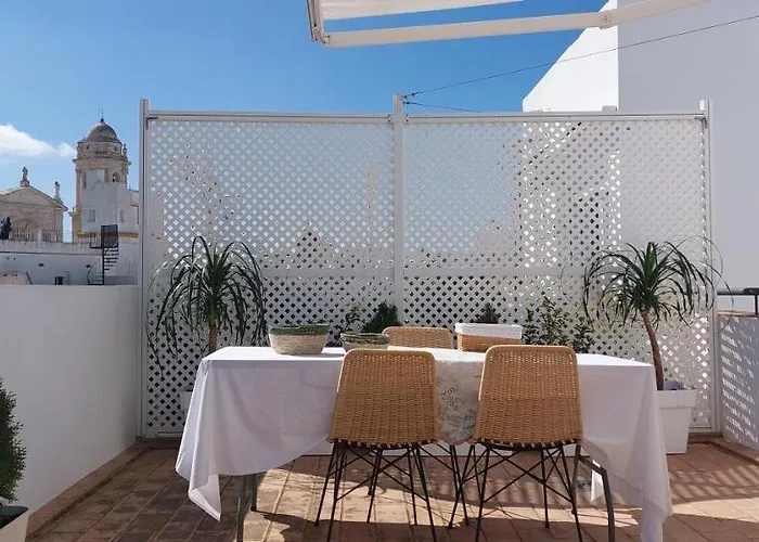 El 2 De Flamenco Atico 3ºb * Cadiz